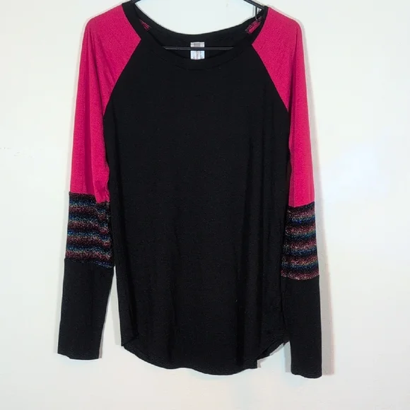 Acting Pro Long Sleeve Top NWT Size M - Picture 1 of 6